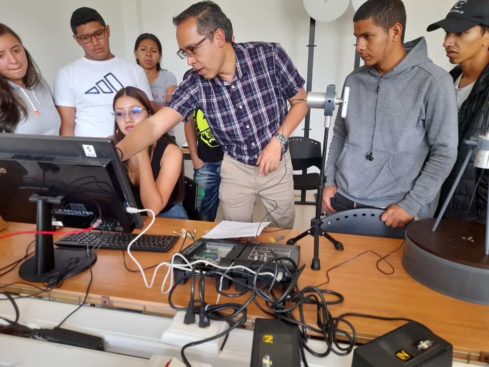 Redes-2024 Whatsapp Image 2023-07-10 At 10.20.52 Am (1)