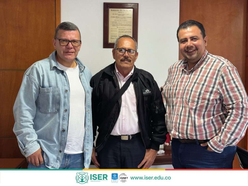 Fortaleciendo La Educación En Salazar. Fortaleciendo La Educación En Salazar.