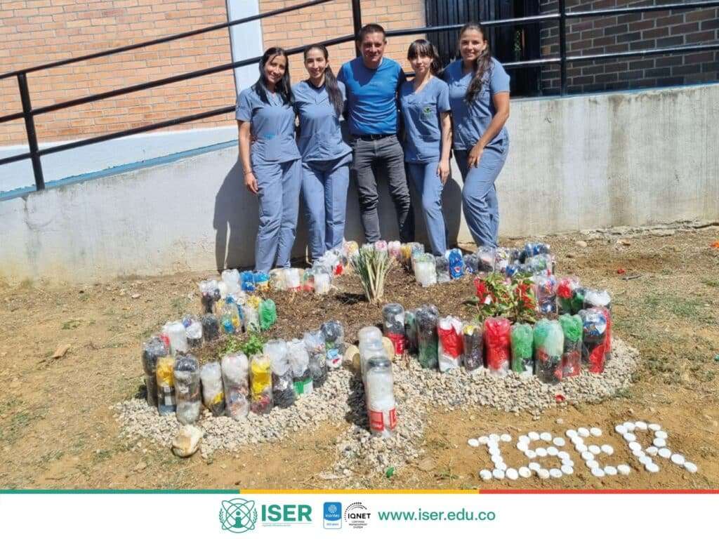 Pequeñas Manos, Grandes Cambios Pequeñas Manos, Grandes Cambios
