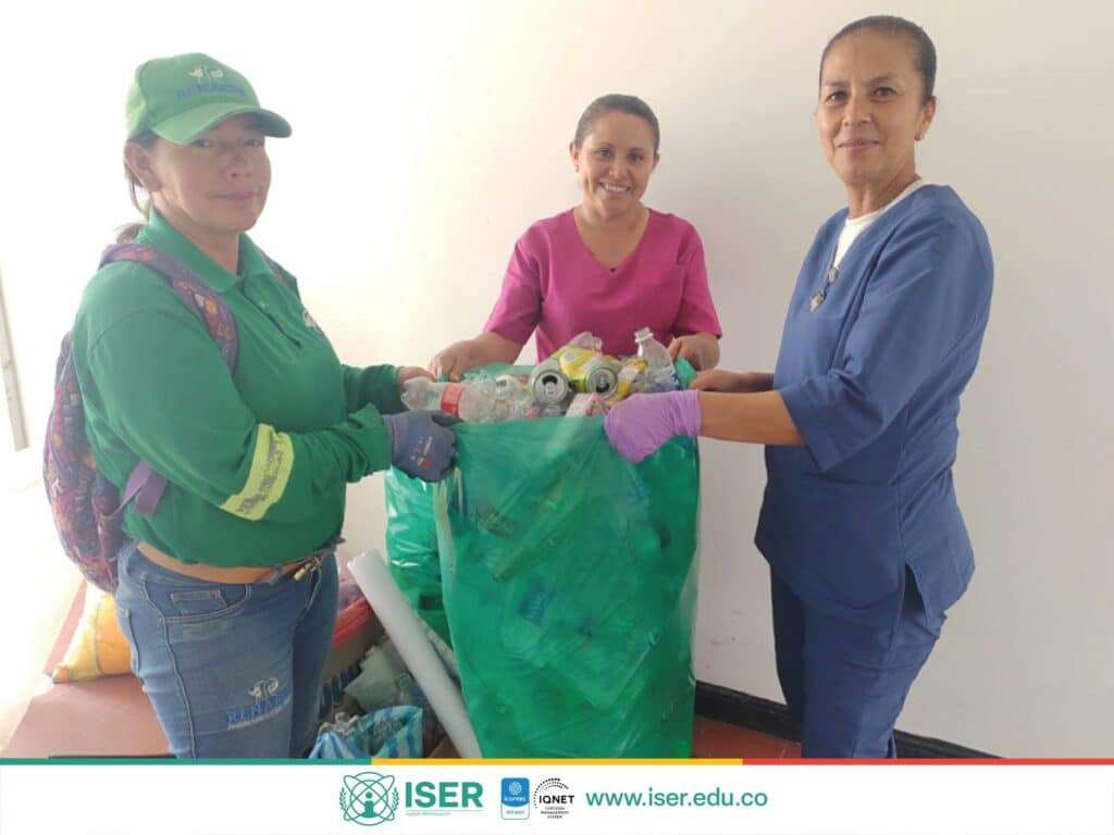 Claudia Vargas Cano Y Consuelo Parada Mendoza Claudia Vargas Cano Y Consuelo Parada Mendoza