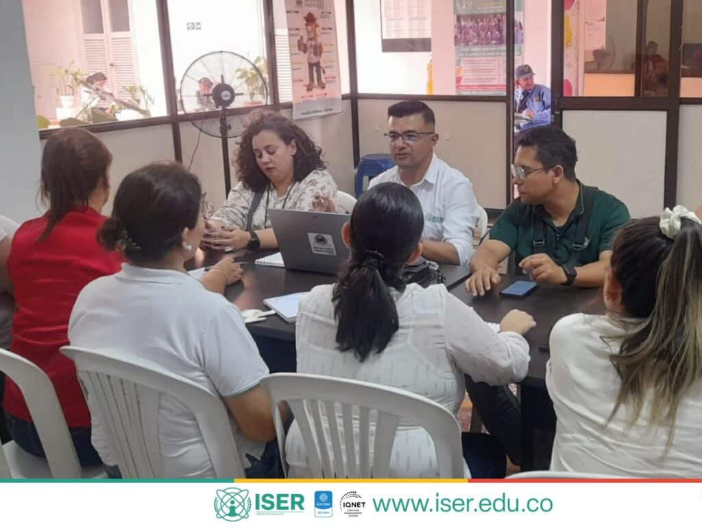 Reunión De Profesores En El Centro Tutorial Cúcuta Reunión De Profesores En El Centro Tutorial Cúcuta