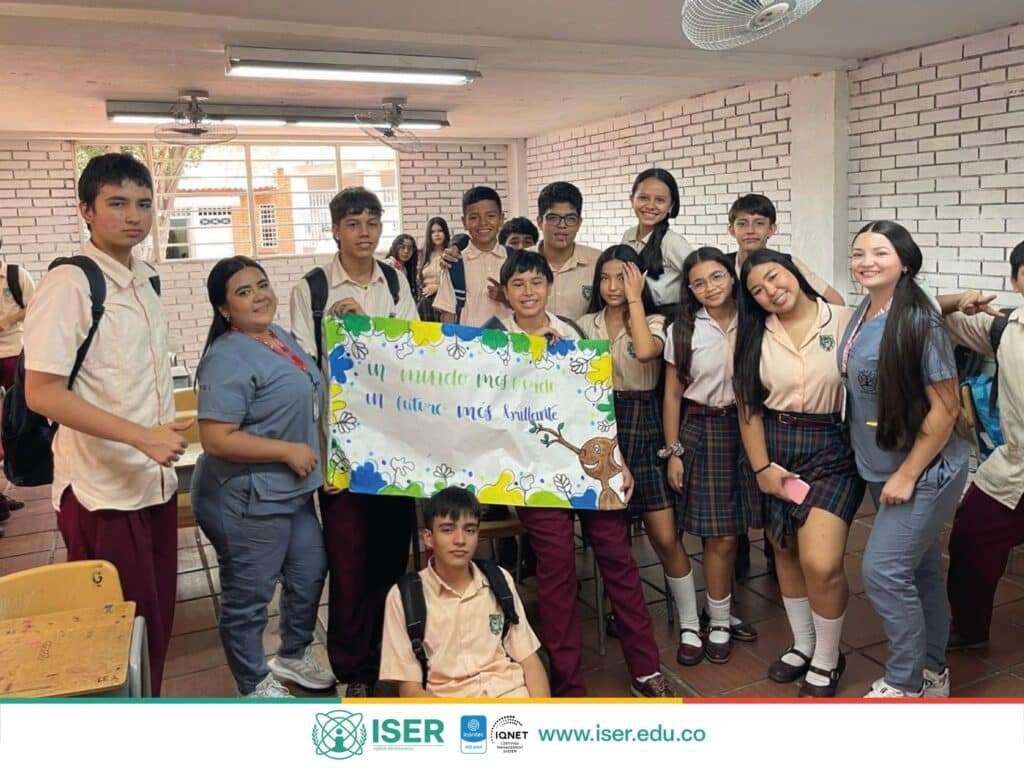 ¡Un Mundo Más Verde, Un Futuro Más Brillante! ¡Un Mundo Más Verde, Un Futuro Más Brillante!