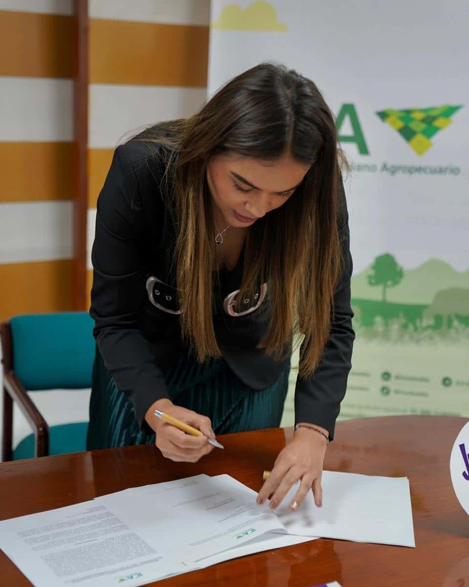 Iser Y El Ica Unen Esfuerzos Para Fortalecer El Sector Agropecuario En Territorios Rurales