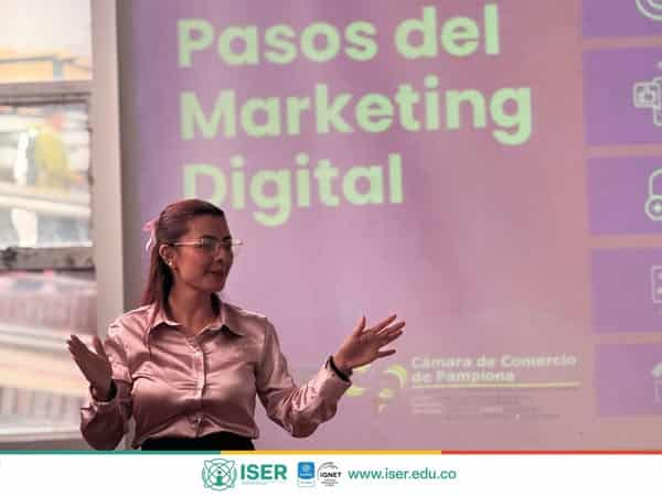 Continuamos Trabajando Con Los Empresarios Y Emprendedores De Pamplona