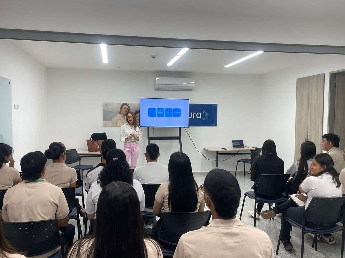 Pasantía Académica En La Empresa Seguros Sura, En La Ciudad De Cúcuta.