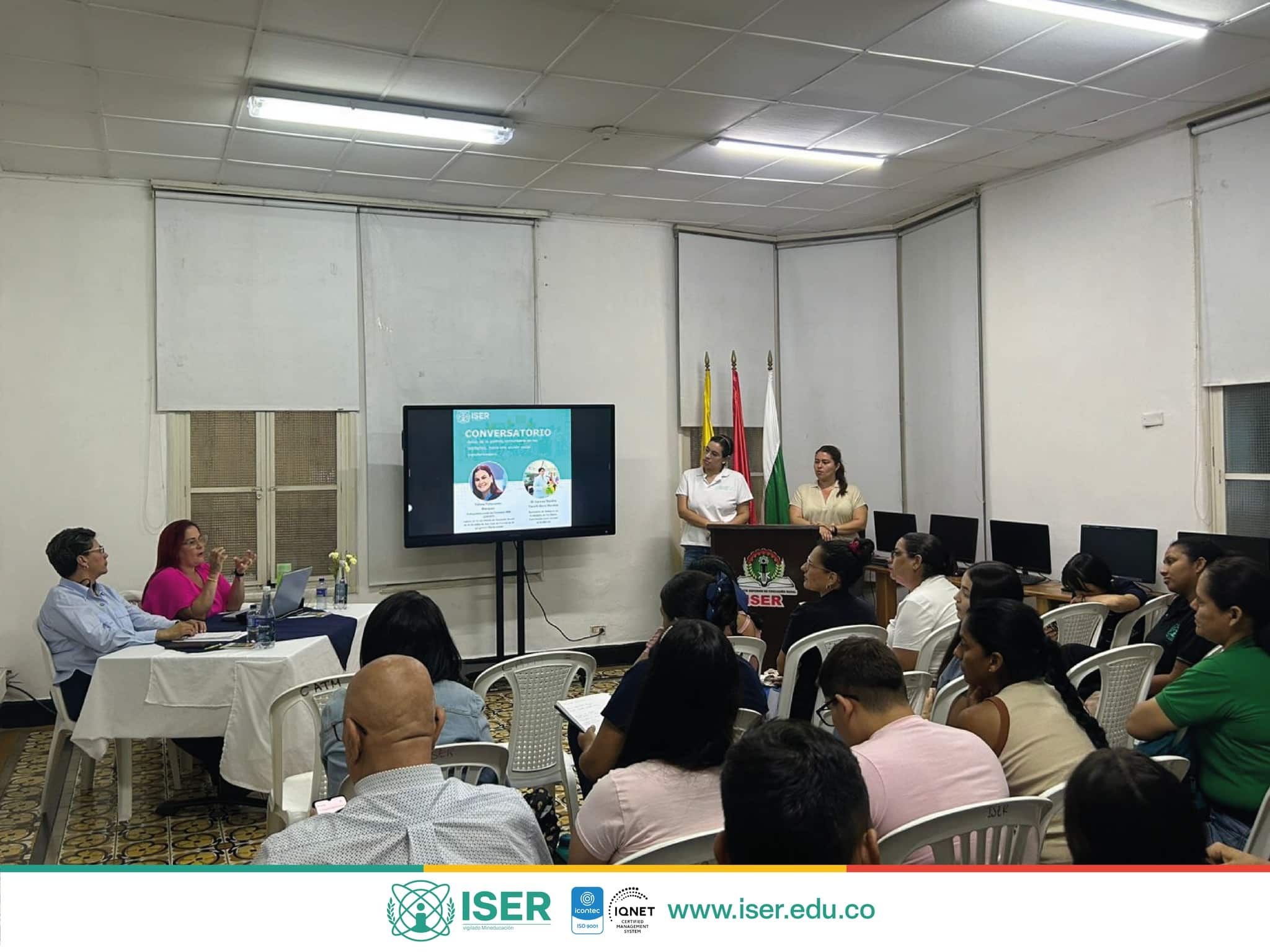 Conversatorio: “Retos De La Gestión Comunitaria En Los Territorios: Hacia Una Acción Social Transformadora”