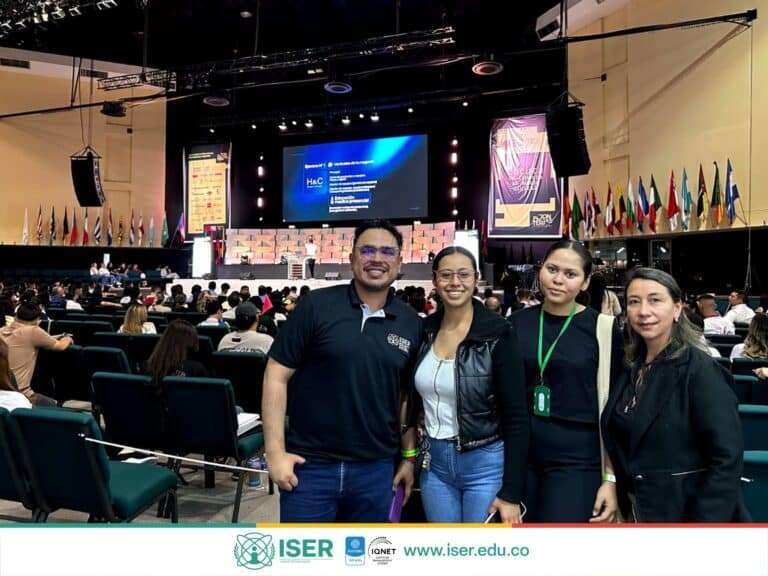 Estudiantes Del Iser Participaron En El 1Er Congreso De Marketing Digital Sin Fronteras