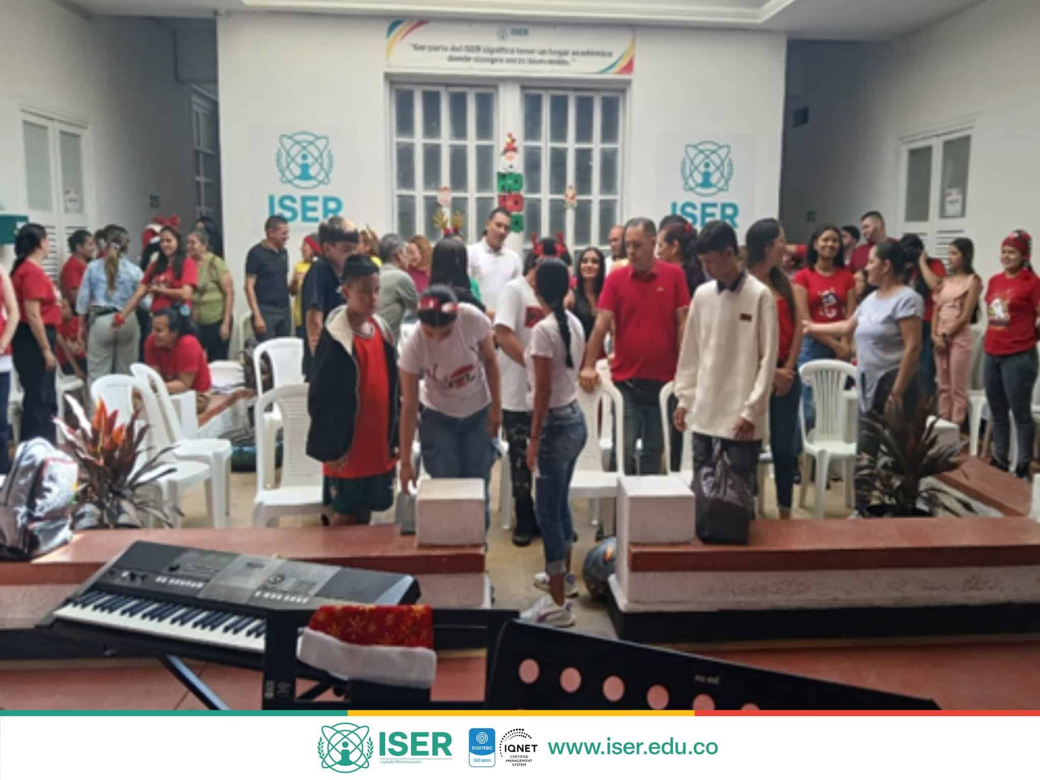 Centro Tutorial Cúcuta Celebró El Cierre De La Novena Navideña