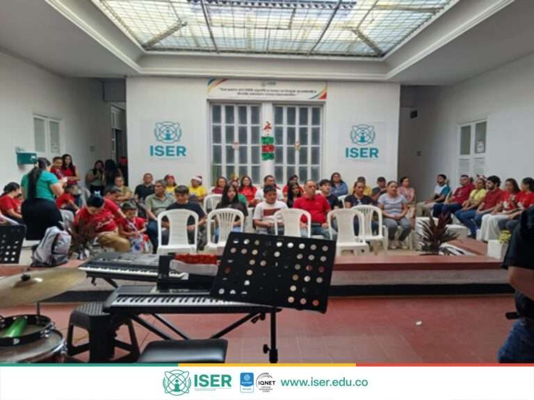 Centro Tutorial Cúcuta Celebró El Cierre De La Novena Navideña