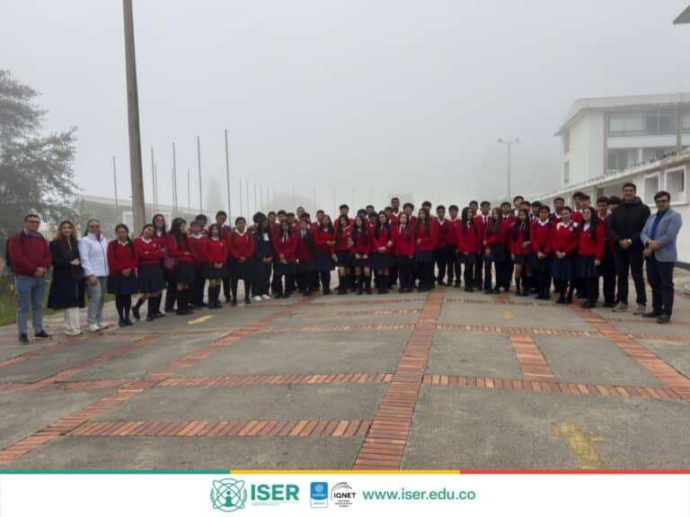 Tuvimos El Gusto De Acoger En Nuestras Instalaciones A Los Estudiantes De Grado Décimo De La Institución Educativa Águeda Gallardo De Villamizar