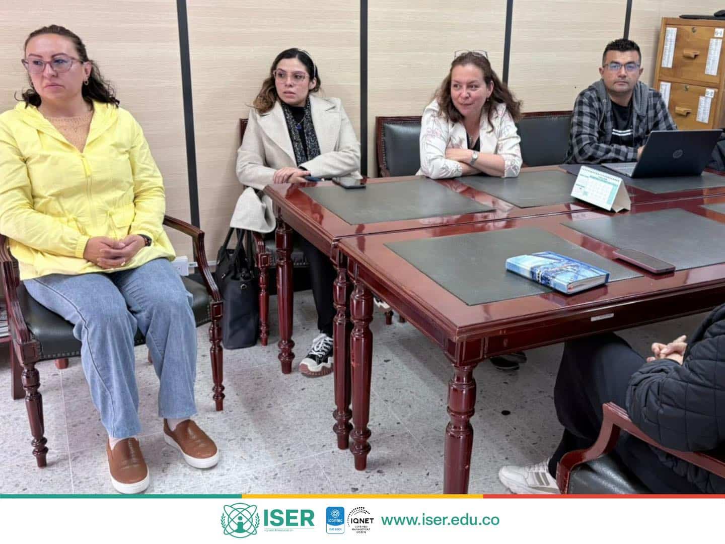 Encuentro De Trabajo Con El Rector Del Instituto Técnico Agrícola De Salazar De Las Palmas 2