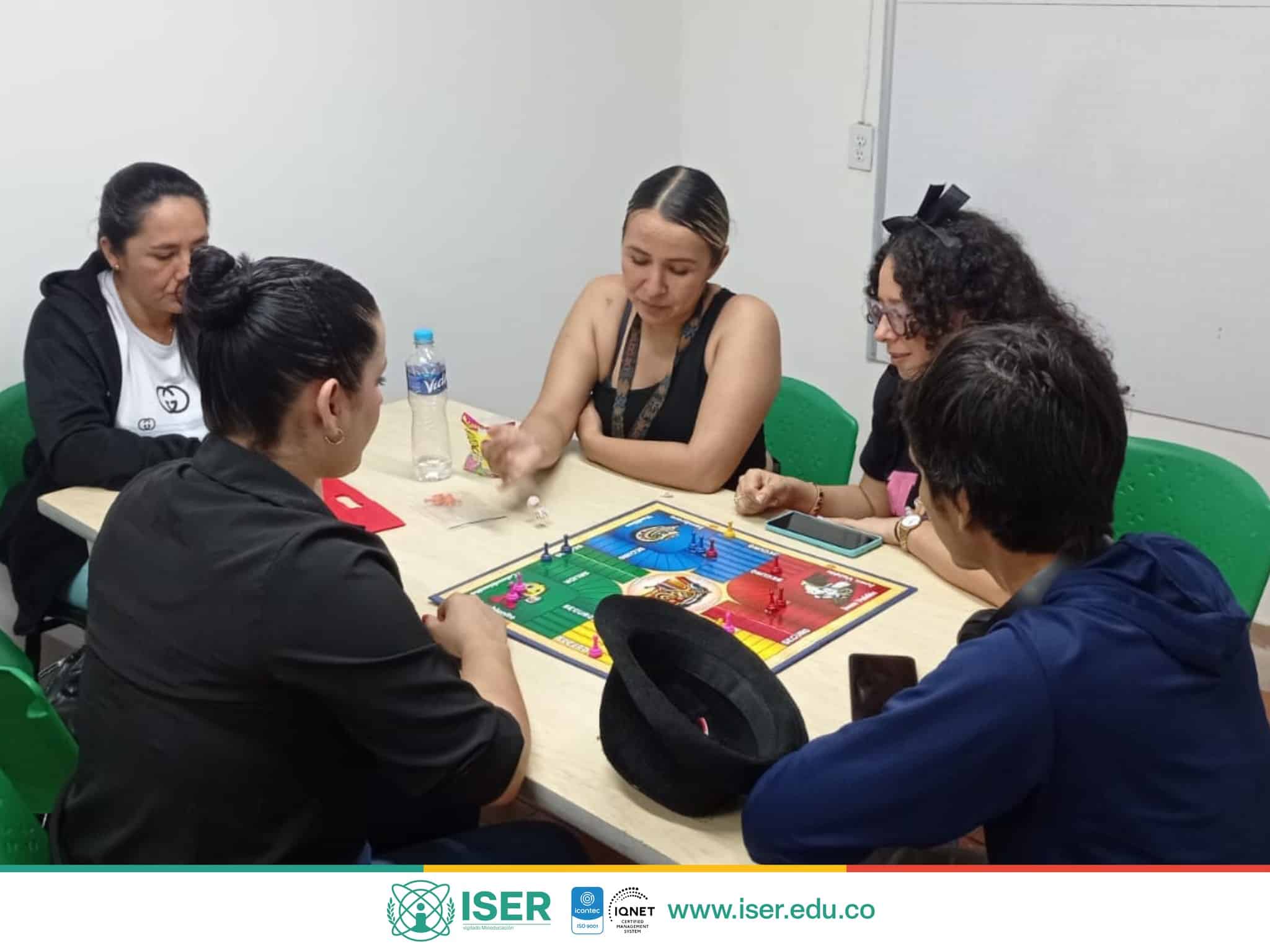 Día Del Idioma Y Fiesta De Colores Fortalecieron La Integración En Iser Cúcuta 4