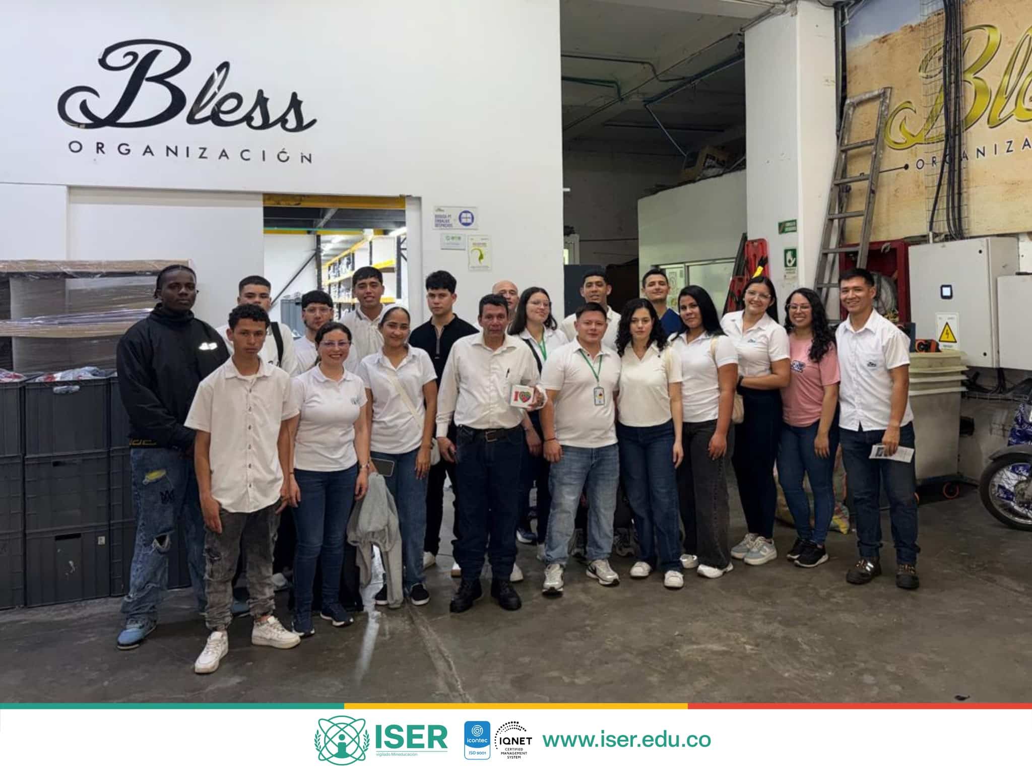 Salida Académica A Las Instalaciones De La Empresa Organización Bless 4