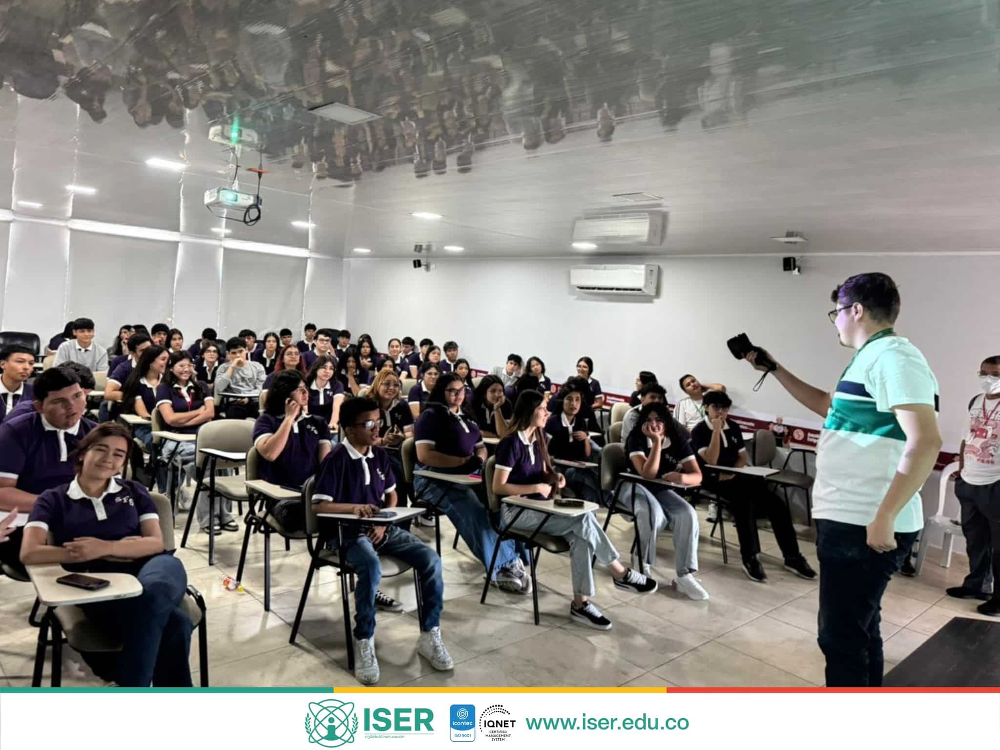 Jornada De Acompañamiento En El Colegio San Francisco De Sales 6