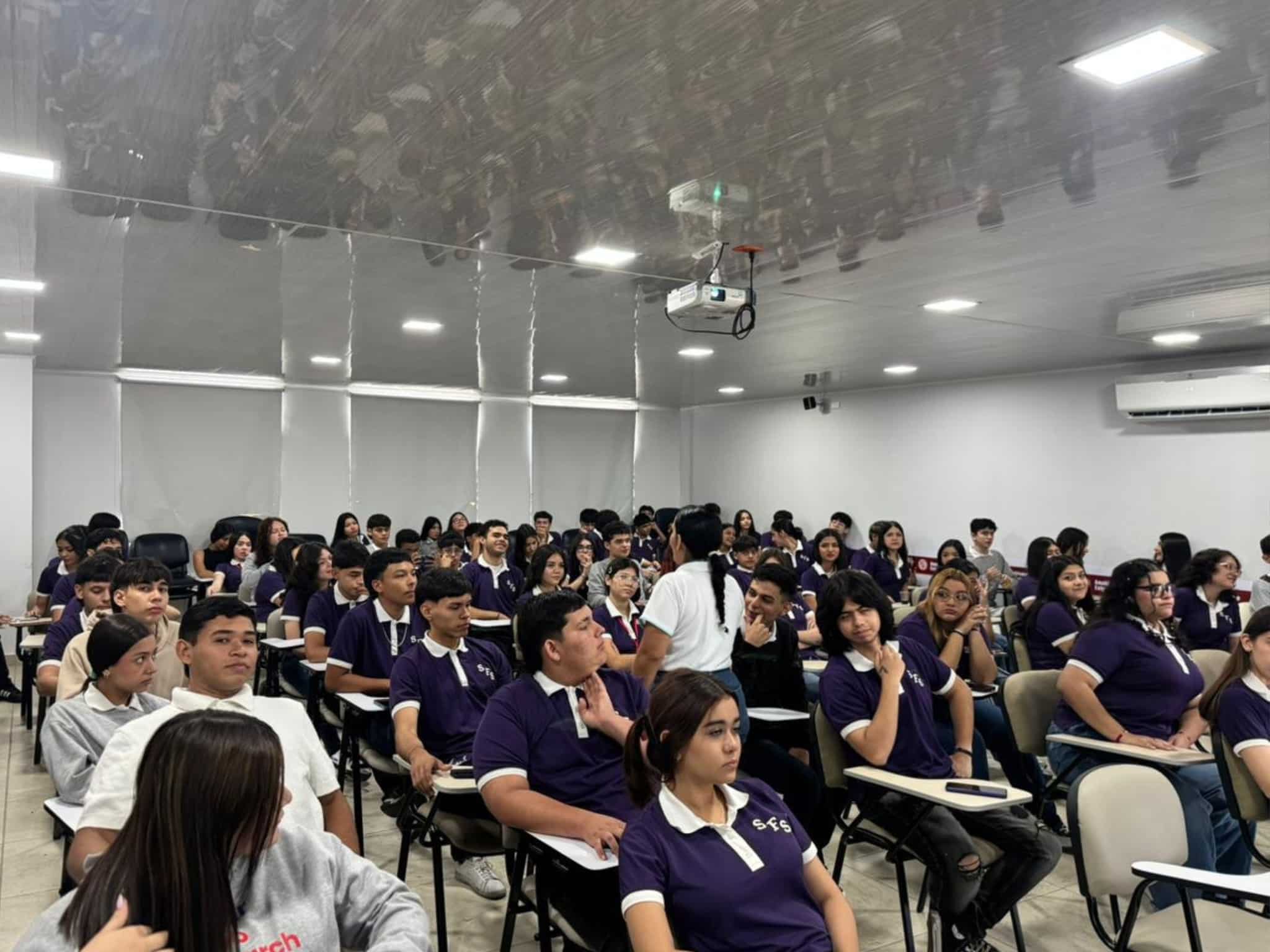 Jornada De Acompañamiento En El Colegio San Francisco De Sales 7