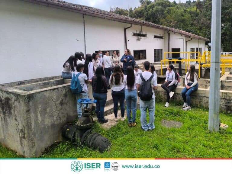 Salida académica a la planta de tratamiento “Cariongo” de EMPOPAMPLONA S.A. E.S.P. 1