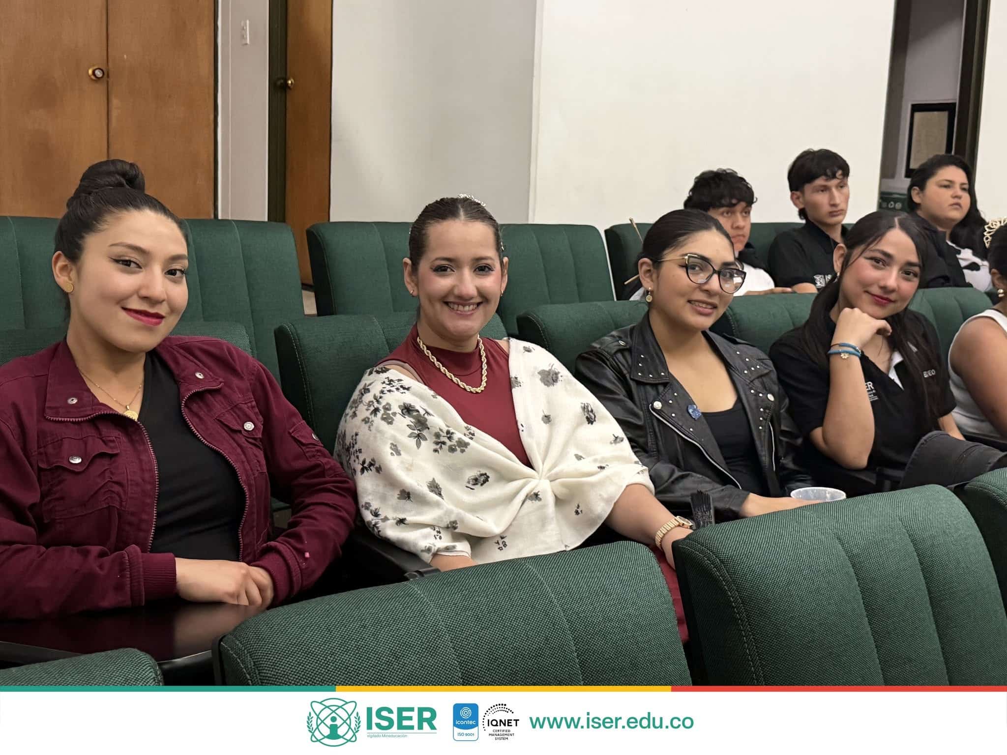 Así se vivió la Sustentación de Resultados de Práctica Académica en Mercadeo 4