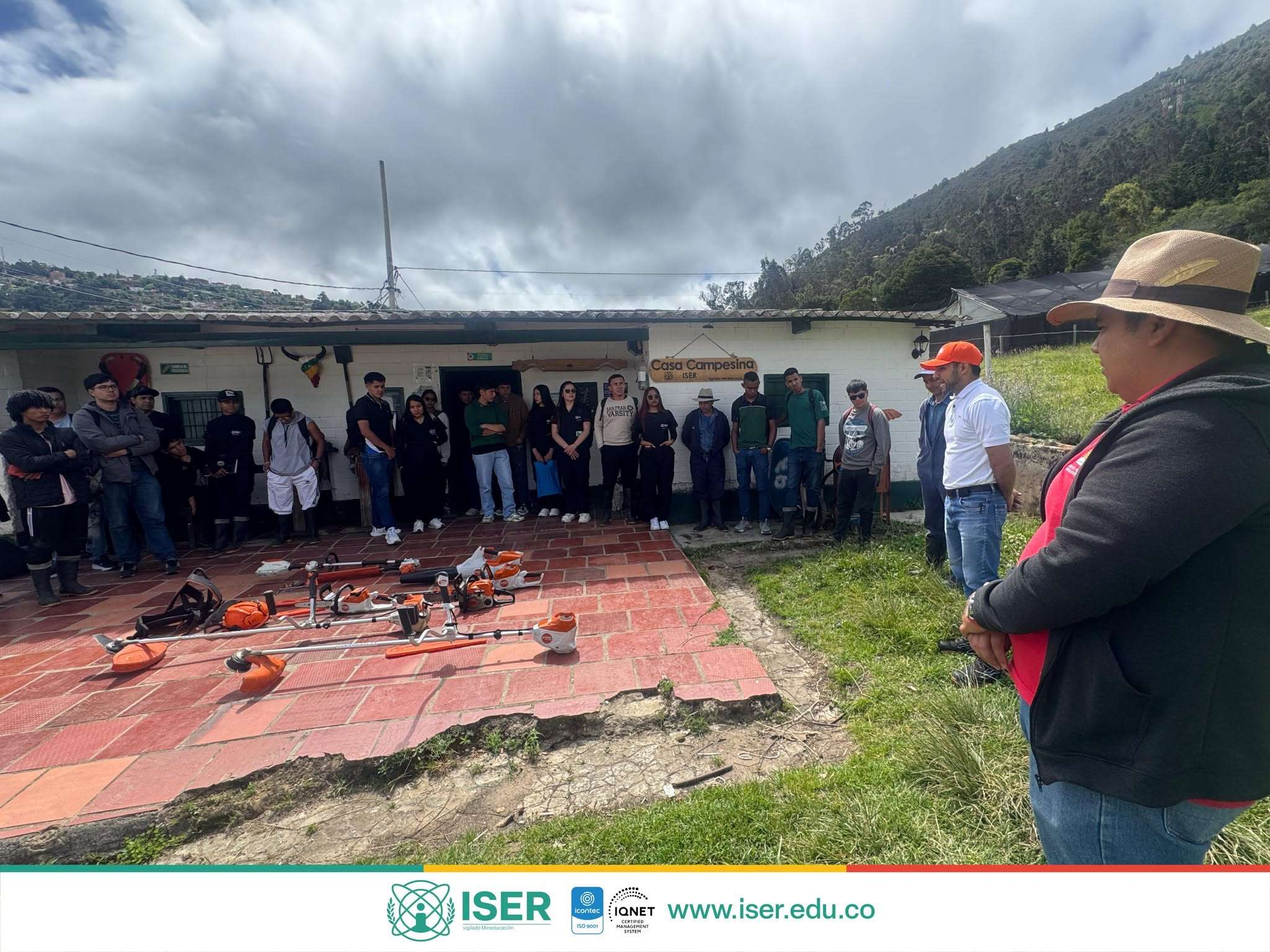 Estudiantes de Maquinaria y Topografía participaron en capacitación con la empresa STIHL 3
