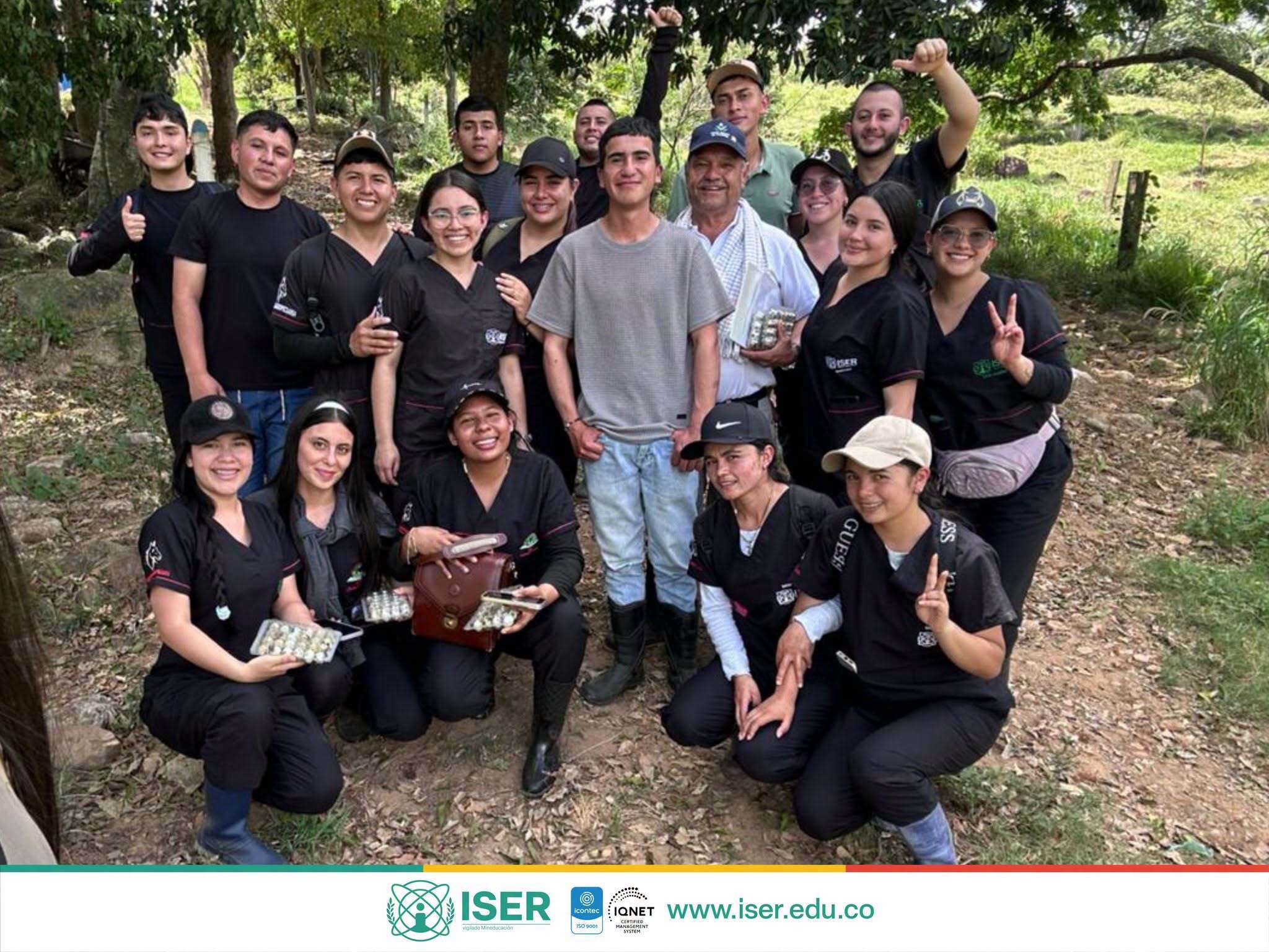ISER | Estudiantes de Tecnología en Producción Agropecuaria fortalecen su aprendizaje mediante prácticas de campo y experiencias productivas Estudiantes de Tecnología en Producción Agropecuaria fortalecen su aprendizaje mediante prácticas de campo y experiencias produc (2)